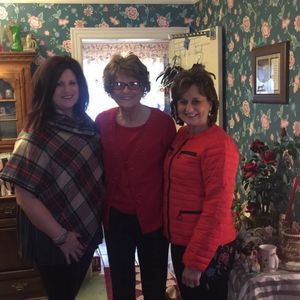 Meet your Posher, Karen